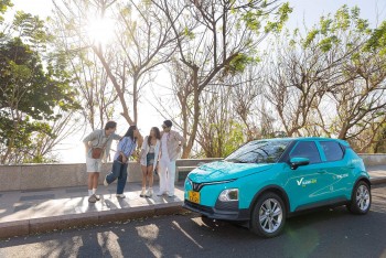 xanh sm tri an khach hang va tai xe hon 16 ty dong moi tuan tang mot xe vf 3