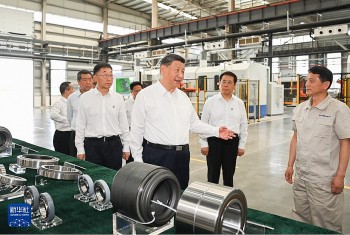 Tổng Bí thư Tập Cận Bình khảo sát phát triển kinh tế và văn hóa tại thành phố Lạc Dương