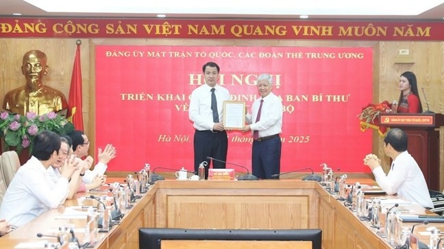 Đảng ủy Mặt trận Tổ quốc, các đoàn thể Trung ương triển khai quyết định của Ban Bí thư về công tác cán bộ