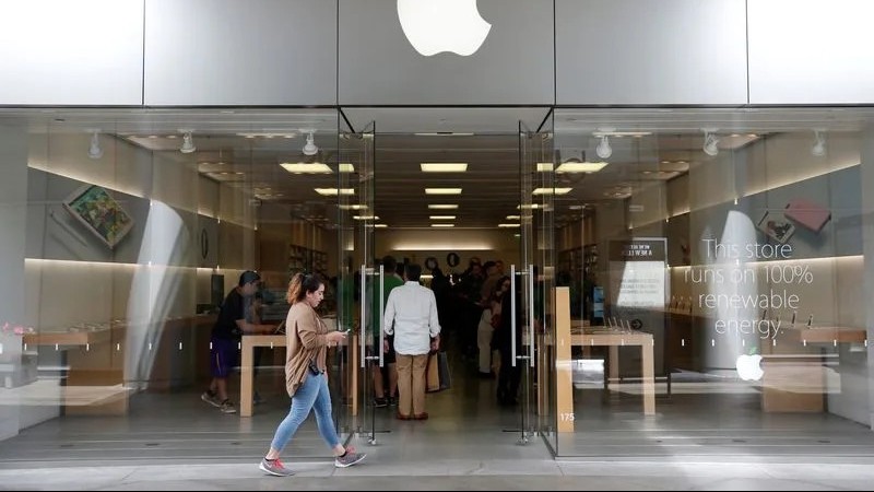 Rào cản kỹ thuật từ những con ốc nhỏ xíu trong tham vọng đưa iPhone về Mỹ