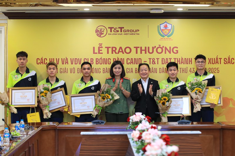 T&T Group trao thưởng hơn 1,2 tỉ đồng cho CLB Bóng bàn CAND-T&T