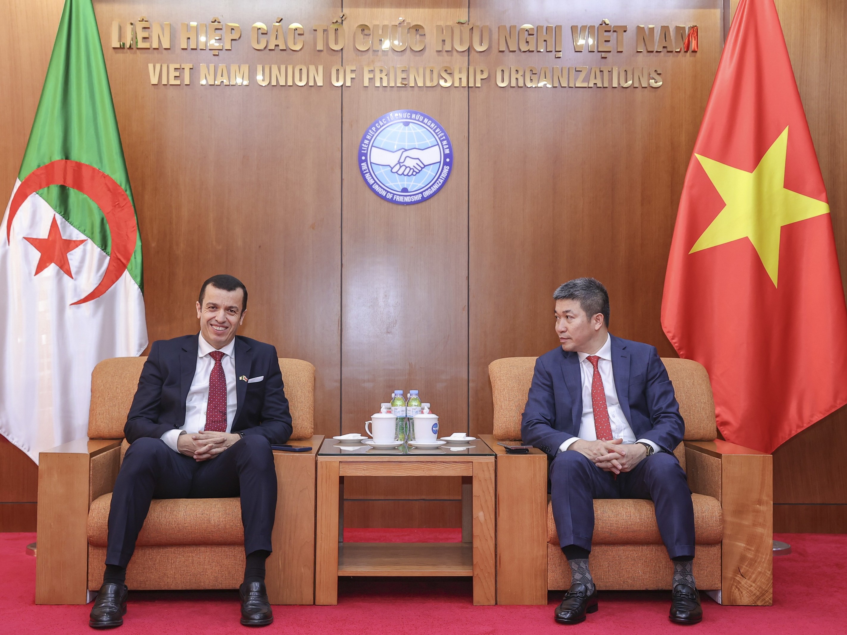 Ba đề xuất thúc đẩy quan hệ nhân dân Việt Nam - Algeria