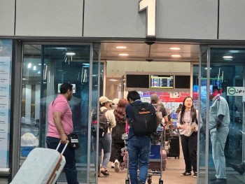 Khoảng 50 công dân Việt Nam được sơ tán khỏi vùng xung đột Trung Đông