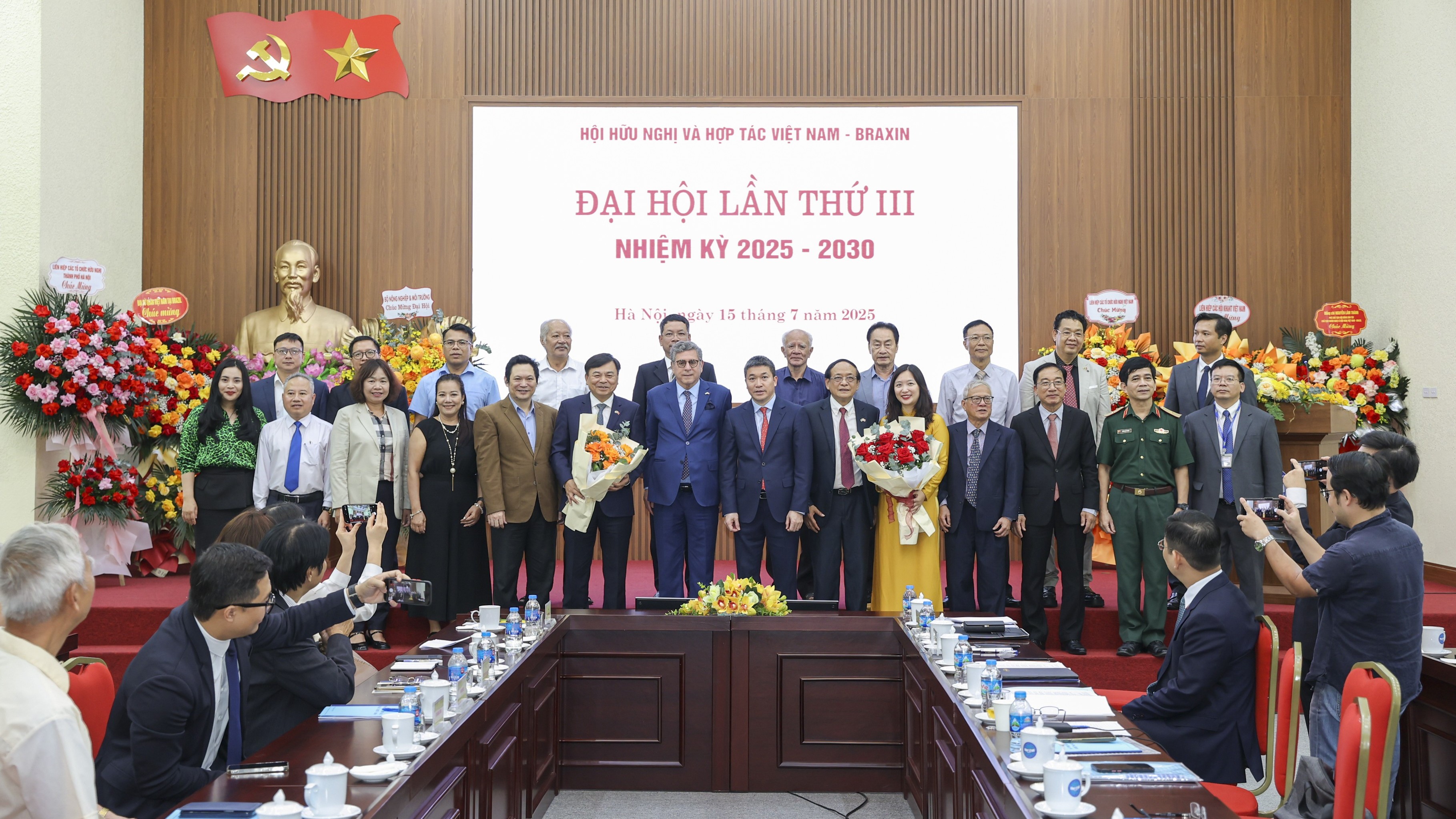Thứ trưởng Nguyễn Hoàng Hiệp làm Chủ tịch Hội hữu nghị và hợp tác Việt Nam - Brazil nhiệm kỳ 2025-2030