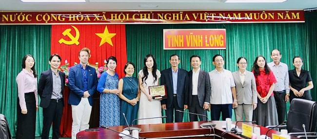 Vĩnh Long tăng cường hợp tác với Diễn đàn Kinh tế Thụy Sỹ - Việt Nam