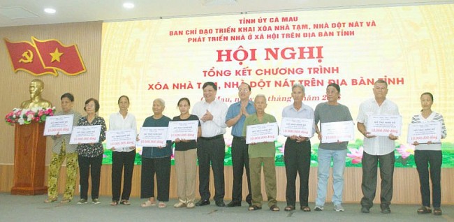 Cà Mau quyết tâm hoàn thành hỗ trợ nhà ở cho người có công trước 24/7