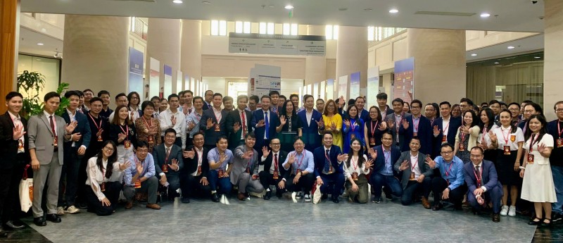 Tạo điều kiện thuận lợi để chuyên gia, trí thức người Việt ở nước ngoài đóng góp cho sự phát triển của đất nước