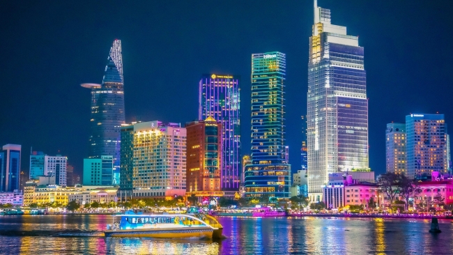 Doanh nghiệp TP.Hồ Chí Minh thích ứng trong bối cảnh chuyển đổi hành chính và kinh tế xanh