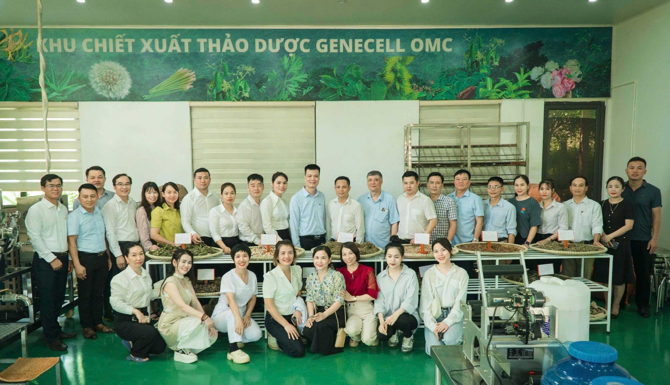 Viện nghiên cứu Y Dược cổ truyền Tuệ Tĩnh và SMC ORGANIC GARDEN ký kết hợp tác