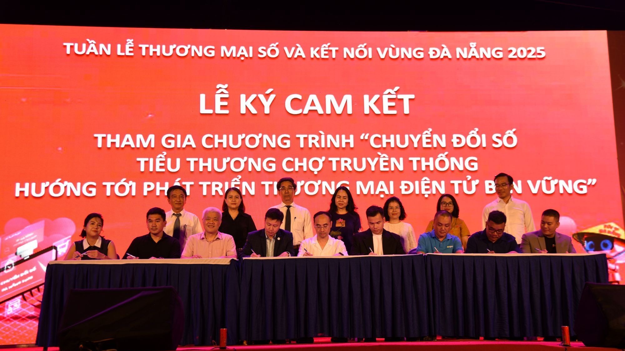 Đà Nẵng: Hỗ trợ tiểu thương chuyển đổi số, kết nối thương mại điện tử