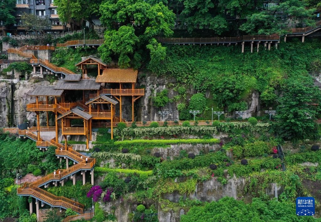 Trung Quốc đẩy nhanh “nâng cấp đô thị”