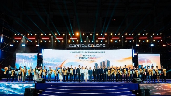 Gần 2000 chuyên viên kinh doanh khuấy động lễ ra quân siêu dự án Capital Square Đà Nẵng