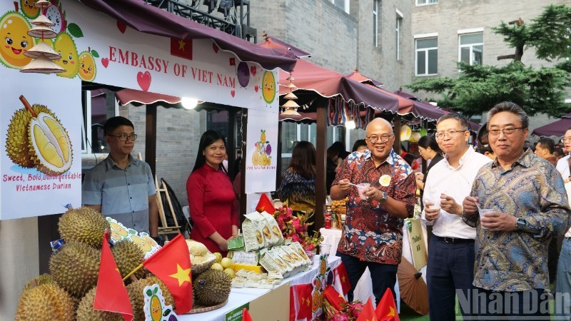 Sầu riêng Việt Nam được quan tâm đặc biệt tại Lễ hội sầu riêng ASEAN - Trung Quốc