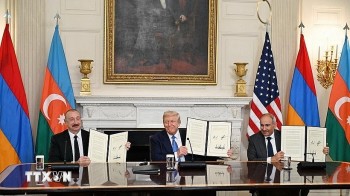 Tin quốc tế ngày 12/8: Armenia và Azerbaijan công bố toàn văn thỏa thuận hòa bình, Mỹ hoãn áp thuế với Trung Quốc thêm 90 ngày