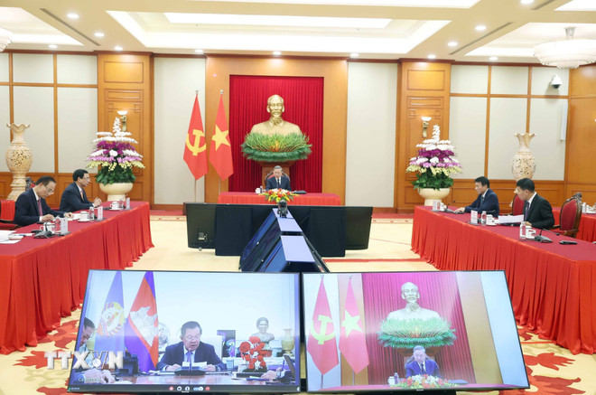 Tổng Bí thư Tô Lâm điện đàm với Chủ tịch Đảng Nhân dân Campuchia Hun Sen