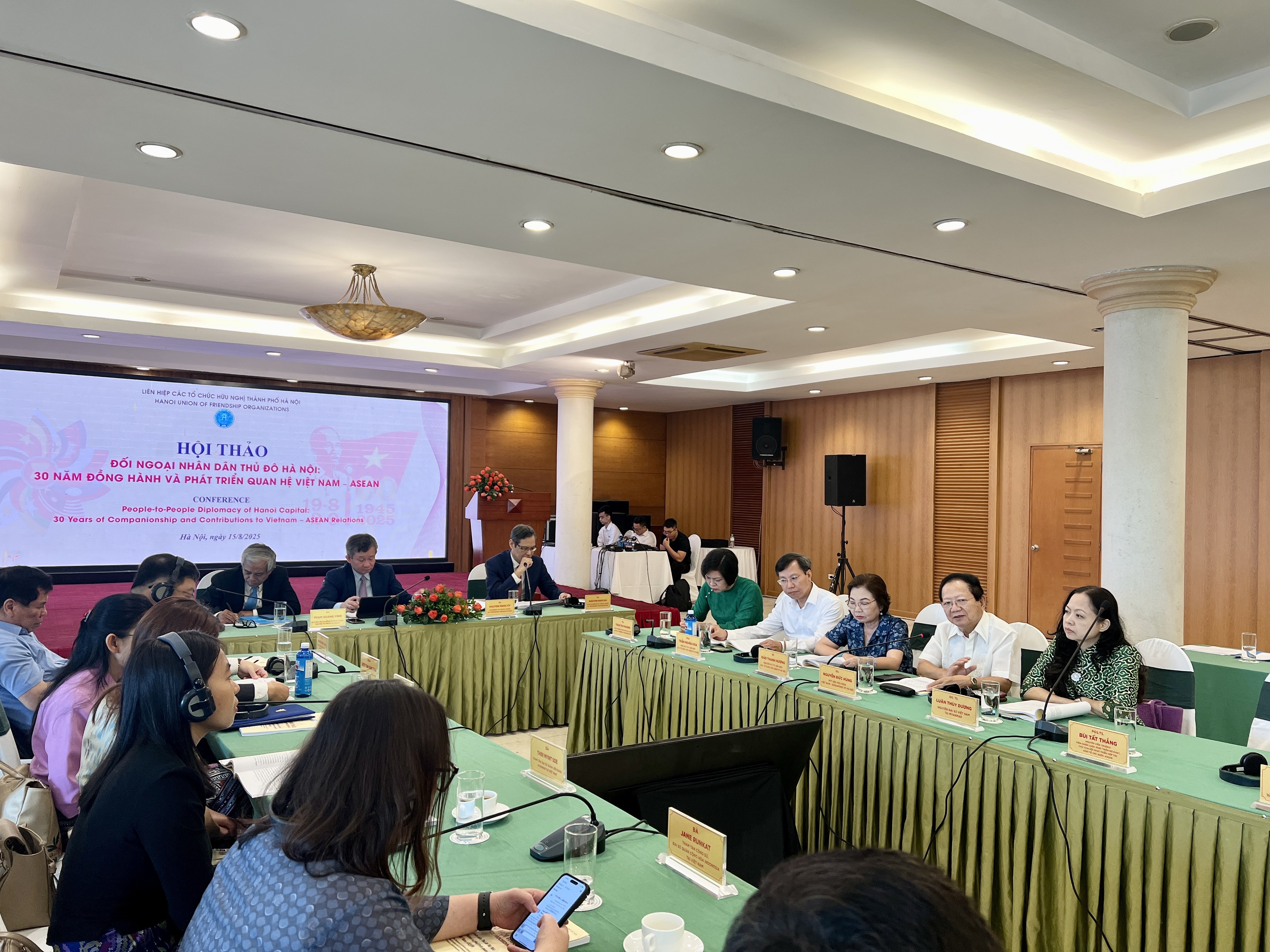 Nhiều đề xuất thúc đẩy hợp tác nhân dân Hà Nội - ASEAN