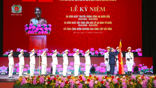 Tổng Bí thư Tô Lâm: Xây dựng Công an nhân dân có bản lĩnh thép, trái tim ấm