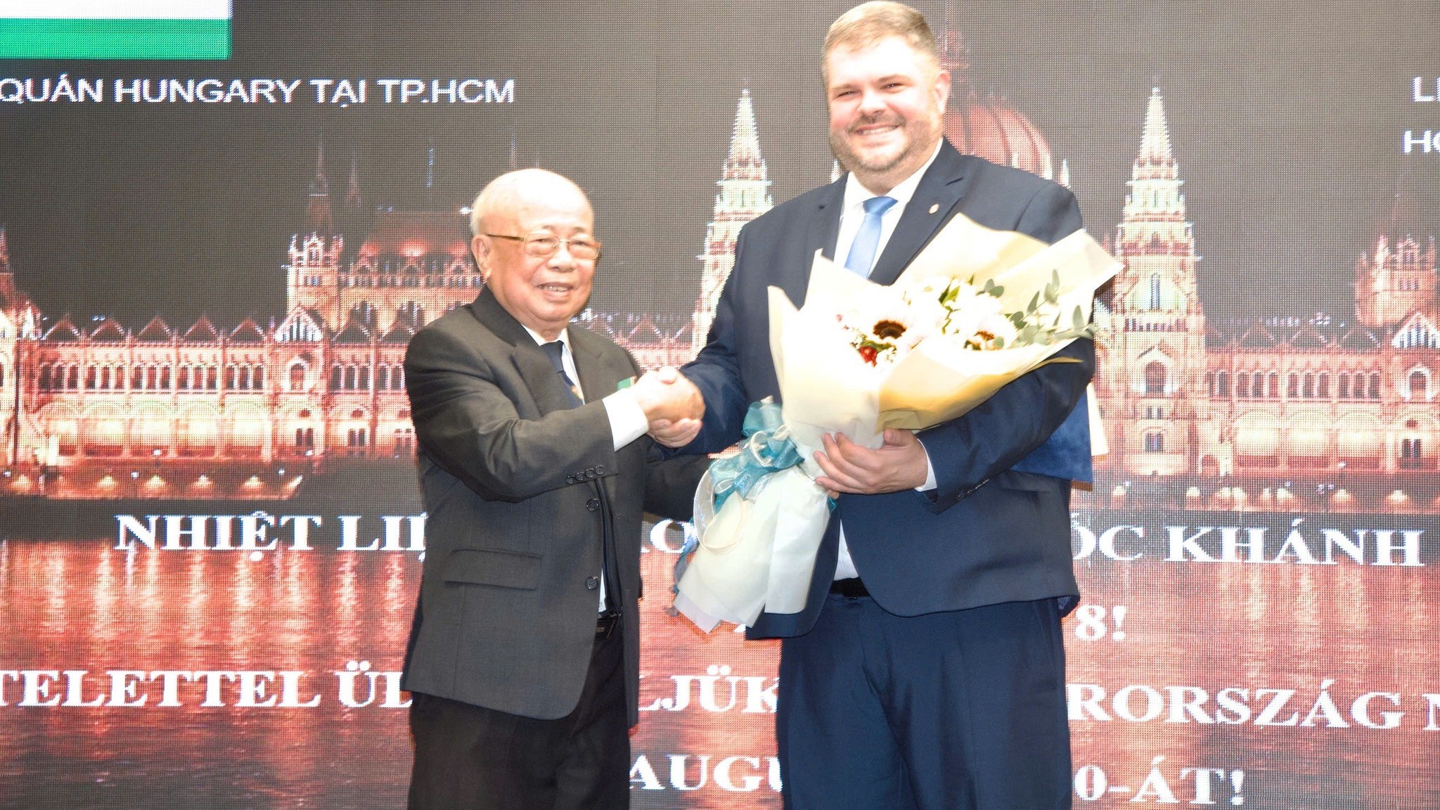 TP.HCM kỷ niệm Quốc khánh Hungary, thúc đẩy hợp tác giáo dục và đổi mới sáng tạo