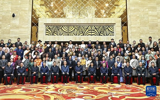 Tổng Bí thư Trung Quốc Tập Cận Bình thăm Tây Tạng