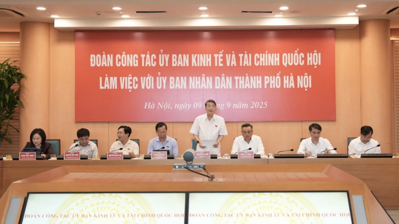Hà Nội: Quyết tâm tạo đột phá để dẫn dắt tăng trưởng cả nước