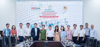 hdbank van hanh he thong kiosk y te thong minh tai vien pasteur tp ho chi minh