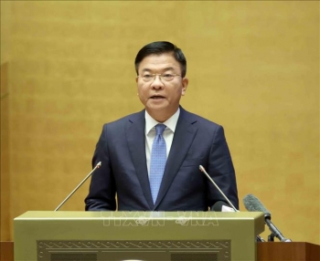 nghi quyet so 72 nqtw bao ve cham soc va nang cao suc khoe nhan dan la muc tieu la dong luc la nhiem vu chinh tri hang dau