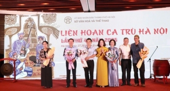 khai mac lien hoan ca tru ha noi lan thu 4 gin giu di san trong dong chay duong dai