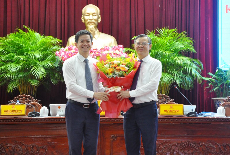 Ông Trương Cảnh Tuyên được bầu giữ chức Chủ tịch UBND thành phố Cần Thơ