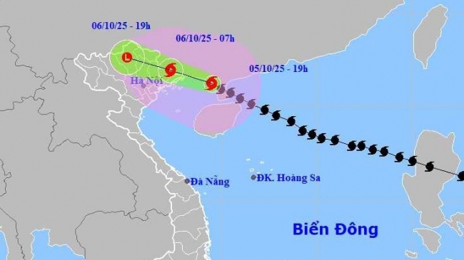 Sáng nay (06/10) bão số 11 Matmo đổ bộ đất liền Việt Nam