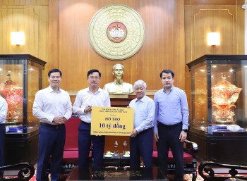 hon 750 ty dong ung ho dong bao khac phuc hau qua bao so 10