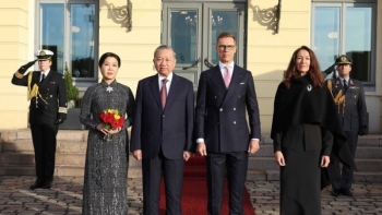 tuyen bo chung ve viec thiet lap quan he doi tac chien luoc giua cong hoa xa hoi chu nghia viet nam va cong hoa phan lan