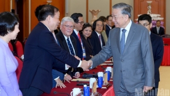 cac nha viet nam hoc cung dong hanh vi mot viet nam doc lap tu cuong phat trien