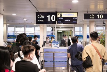 vietravel airlines tang tan suat khai thac cao diem cuoi nam