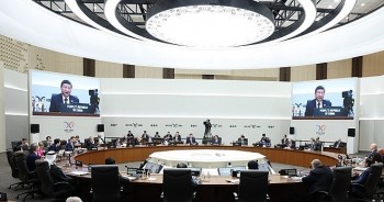 Chủ tịch Trung Quốc Tập Cận Bình tham dự và phát biểu tại Hội nghị Cấp cao APEC lần thứ 32