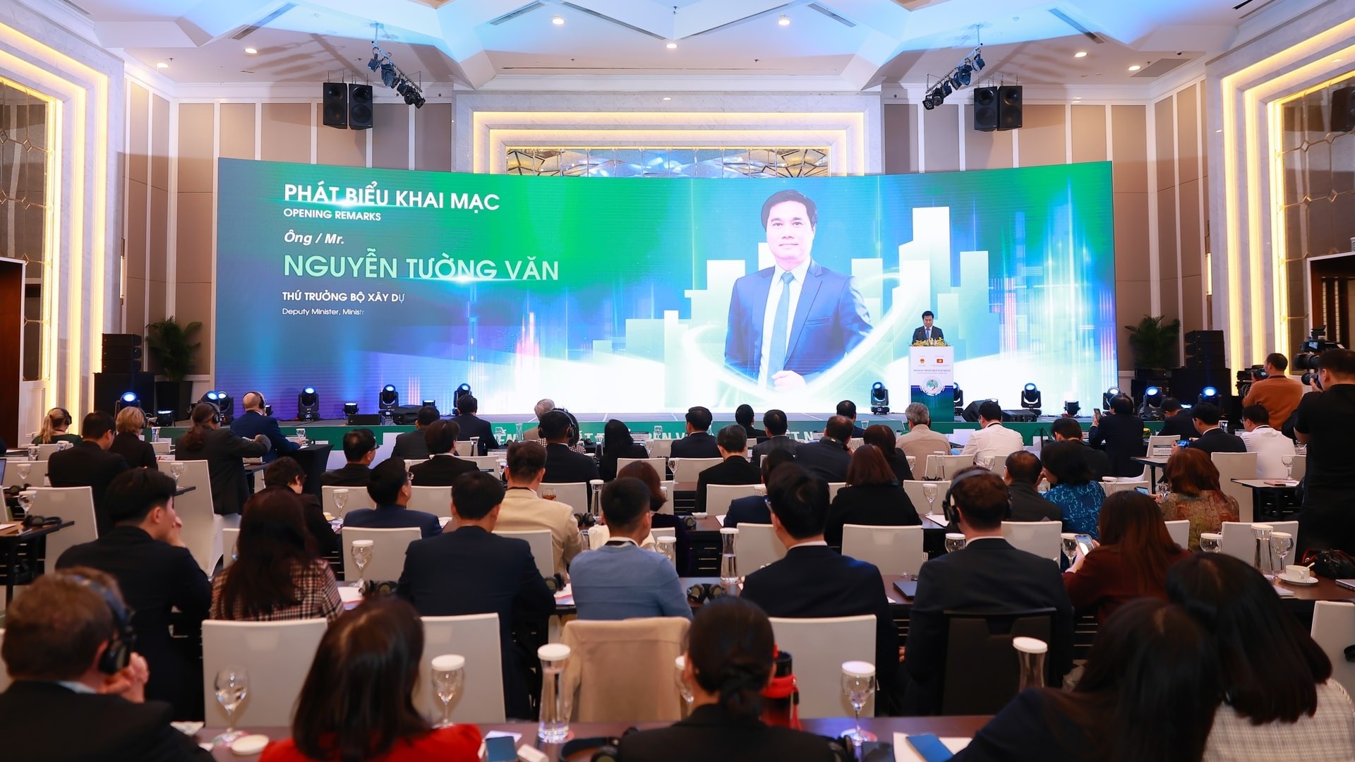 Chìa khóa phát triển đô thị Việt Nam và những 'điểm nghẽn' cần tháo gỡ