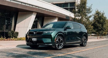 vinfast vf 9 chiec xe dinh nghia lai su sang trong voi xe 4 banh