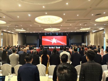 nang cao vi the moi cua cong dong nguoi viet tai cong hoa sec