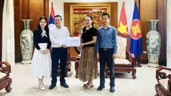 nhieu nguon luc trong va ngoai nuoc tiep suc dong bao mien trung tay nguyen sau mua lu