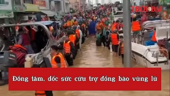 video dong tam doc suc cuu tro dong bao vung lu