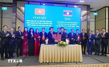 thanh hoa houaphanh hop tac toan dien cac linh vuc then chot