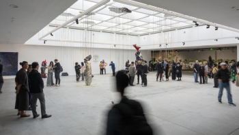 Triển lãm “Tỏa V – Điểm Chạm Khoa Học”: Cuộc đối thoại giữa nghệ thuật và trí tuệ nhân loại