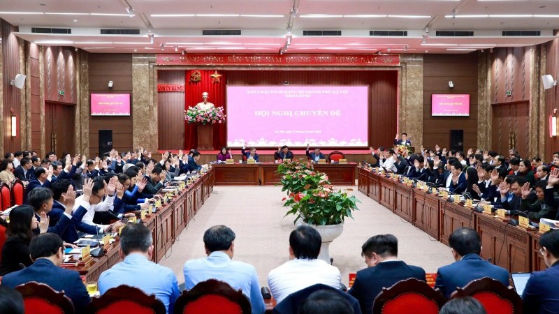 Hà Nội thống nhất chủ trương đầu tư dự án chiến lược phía Nam và trục sông Hồng