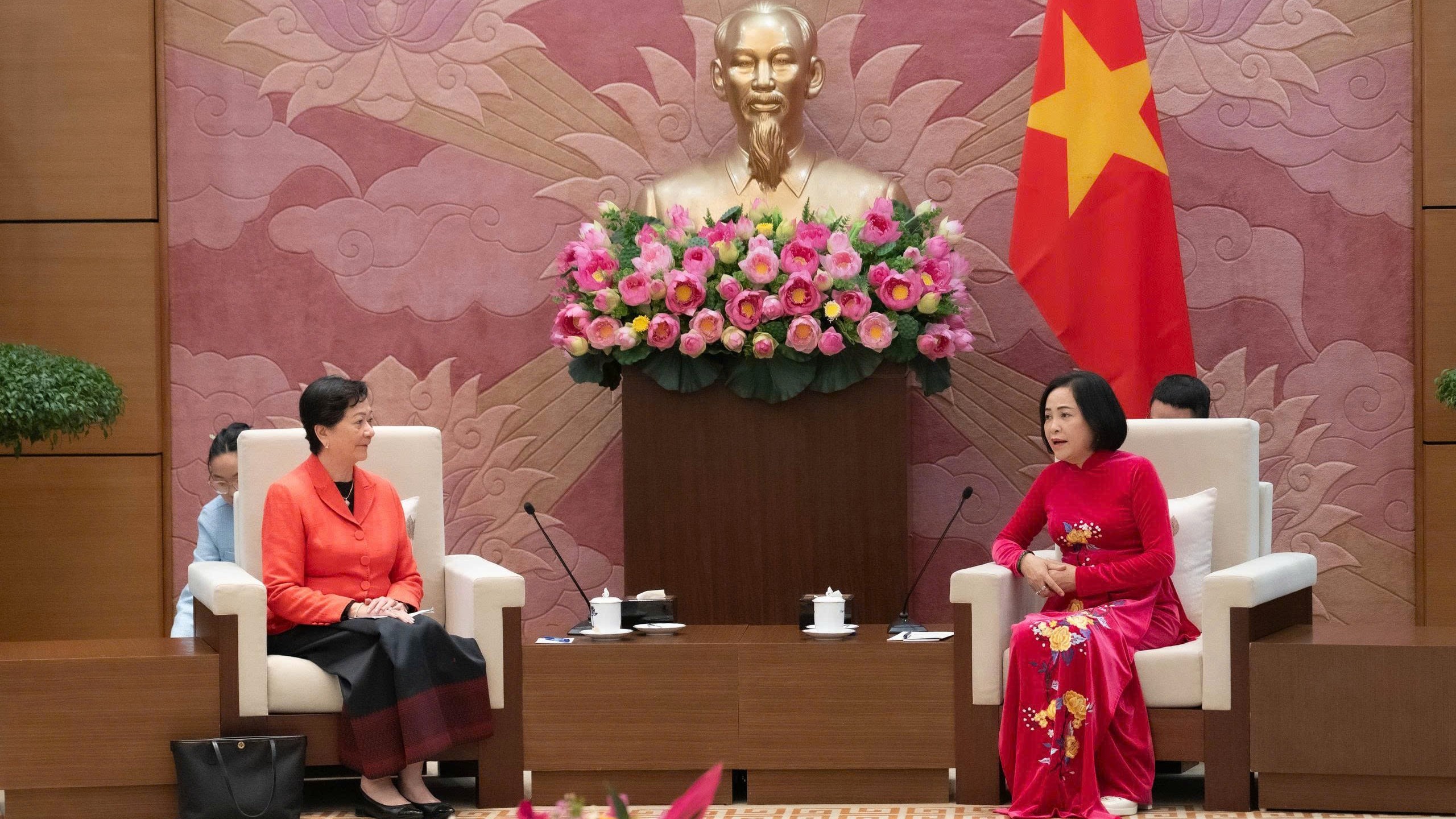 Đối ngoại nhân dân góp phần làm sâu sắc quan hệ Việt Nam - Campuchia