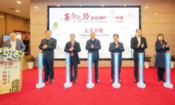 trien lam duong cach mang dong chi ho chi minh o trung quoc that chat quan he huu nghi hai nuoc