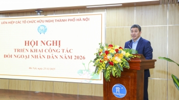 Chú trọng đào tạo cán bộ để nâng cao hiệu quả đối ngoại nhân dân Thủ đô