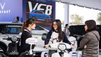 trai nghiem he sinh thai thuan dien cua vinfast khach viet khang dinh xe chat luong dap ung moi nhu cau chuyen doi xanh ngay cang de dang