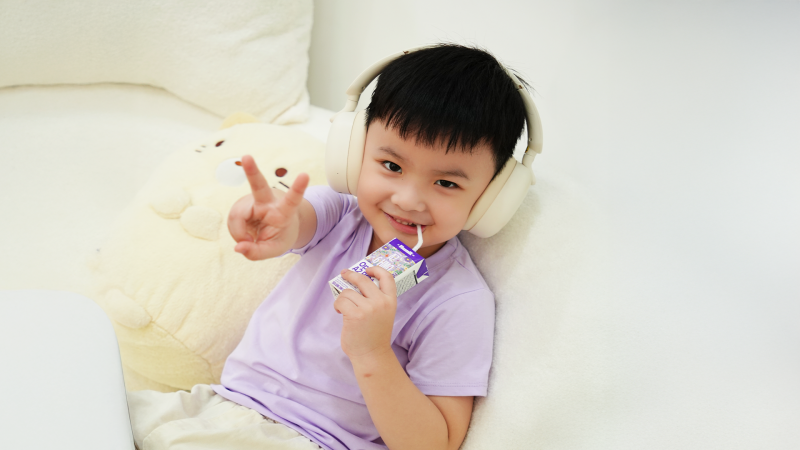 vinamilk ra mat optimum a2 pro sieu sua uong dinh duong voi loi ich cong huong vuot troi tu dam quy a2 6hmo mfgmdha