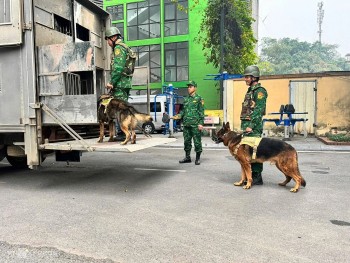 siet chat an ninh bao ve tuyet doi an toan dai hoi xiv cua dang