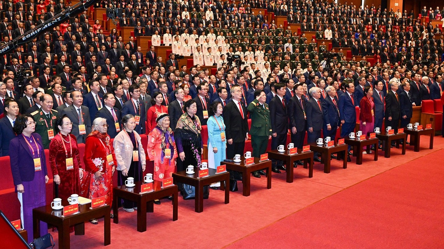 Lãnh đạo các chính đảng gửi điện mừng Đại hội XIV