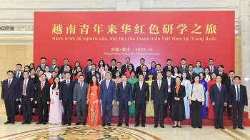 ban a phi lam sau sac nen tang xa hoi voi cac nuoc trong khu vuc